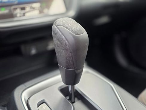 Certified 2024 Subaru Impreza 2.0i image 29