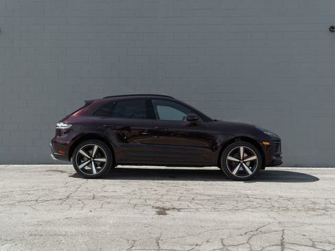 New 2026 Porsche Macan image 8