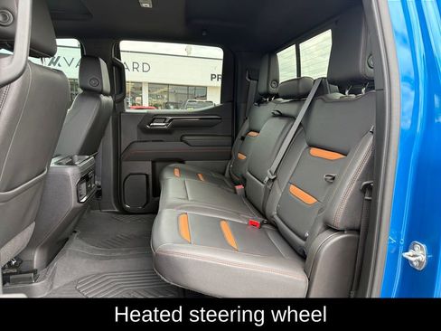 Used 2023 GMC Sierra 1500 AT4 w/ AT4 Premium Package AWD/4WD image 10