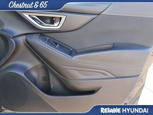 Used 2019 Subaru Forester Premium w/ All-Weather Package AWD/4WD image 8