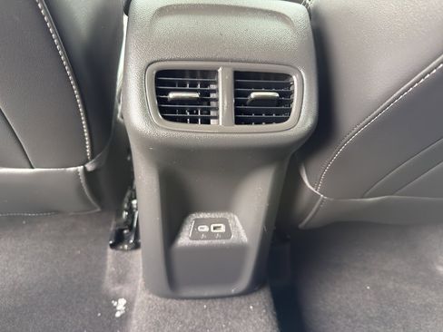 Used 2023 Buick Envision Preferred w/ Sport Touring Package image 32