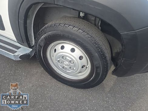 Used 2023 RAM ProMaster 2500 FWD image 8