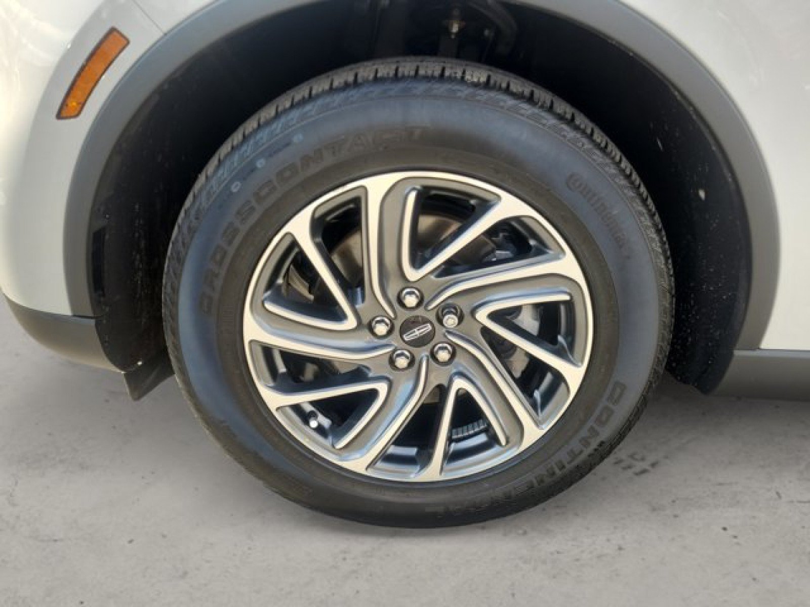 Used 2021 Lincoln Aviator AWD w/ Class IV Trailer Tow Package image 10