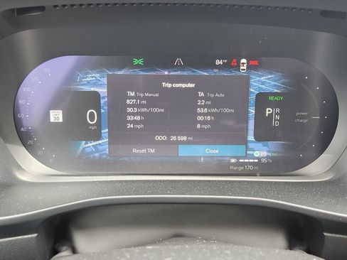 Used 2023 Volvo C40 P8 Recharge Plus AWD/4WD image 7