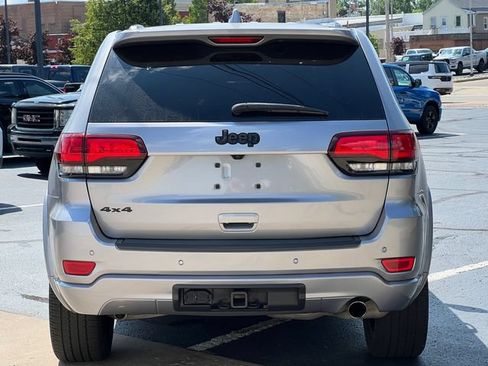 Used 2021 Jeep Grand Cherokee Laredo X AWD/4WD image 44