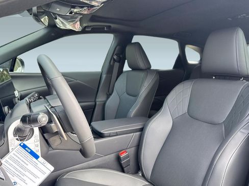 New 2026 Lexus RX 350h AWD/4WD image 17