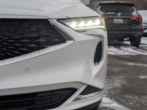 Certified 2023 Acura MDX SH-AWD w/ Technology Package image 9