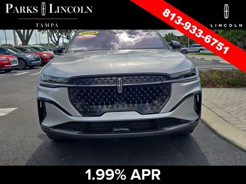 Certified 2025 Lincoln Nautilus Premier w/ Jet Appearance Package AWD/4WD image 2