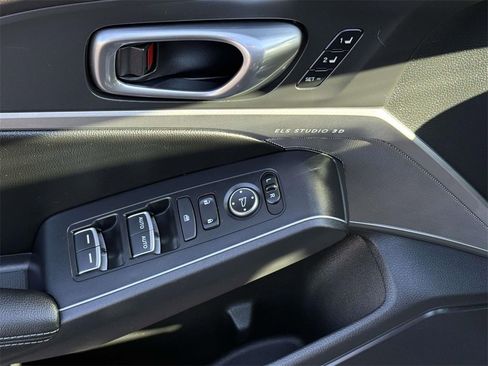 Used 2024 Acura Integra A-Spec image 10