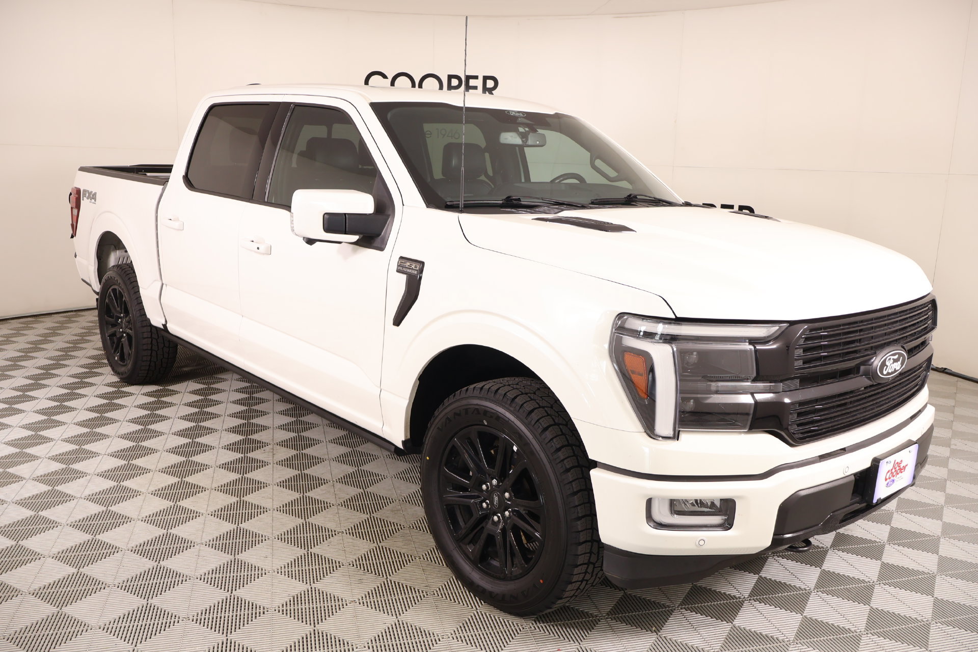 Used 2025 Ford F150 Platinum w/ Equipment Group 702A High AWD/4WD image 1