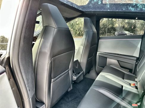 Used 2024 Tesla Cybertruck Cyberbeast image 11