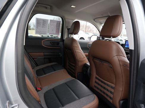 Used 2021 Ford Bronco Sport Outer Banks image 31