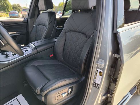 Certified 2025 BMW X5 xDrive40i image 18
