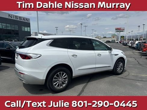Used 2024 Buick Enclave Premium AWD/4WD image 12