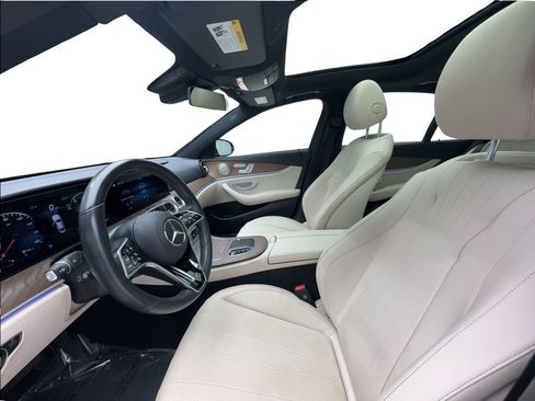 Used 2023 Mercedes-Benz E 350 4MATIC Sedan image 20