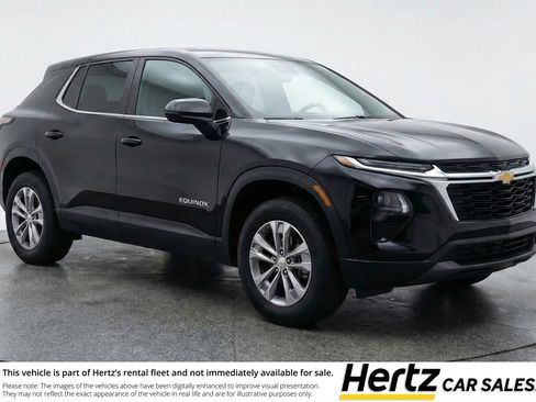 Used 2025 Chevrolet Equinox LT FWD image 1