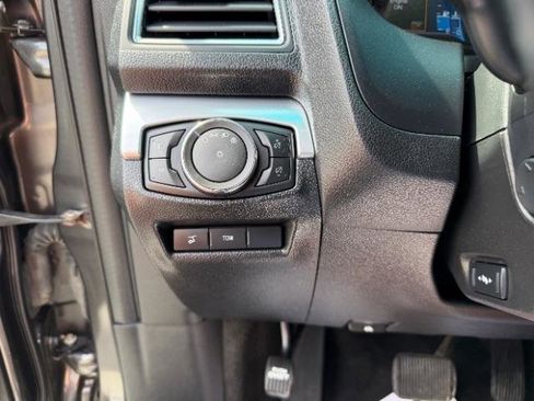 Used 2016 Ford Explorer Sport w/ Equipment Group 401A image 25
