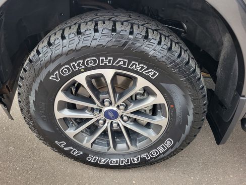 Used 2018 Ford F150 XLT w/ Equipment Group 302A Luxury image 15