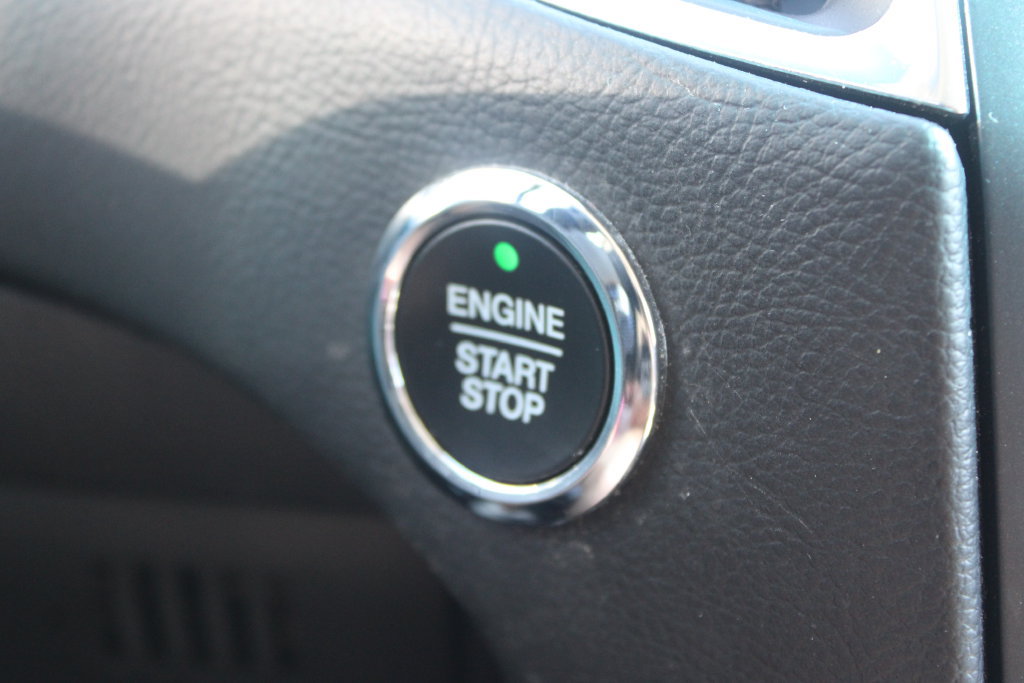 Used 2022 Ford Edge Titanium AWD/4WD image 23