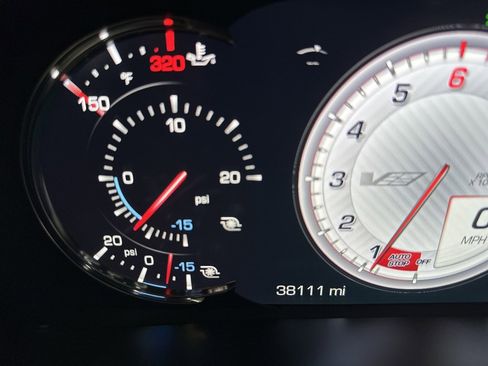 Used 2019 Cadillac CT6 V w/ Driver Assist Package image 15