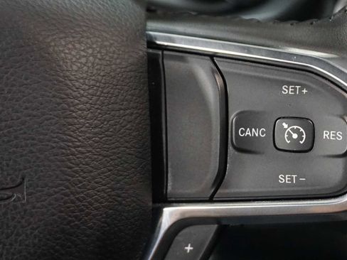 Used 2024 RAM 1500 Laramie image 24