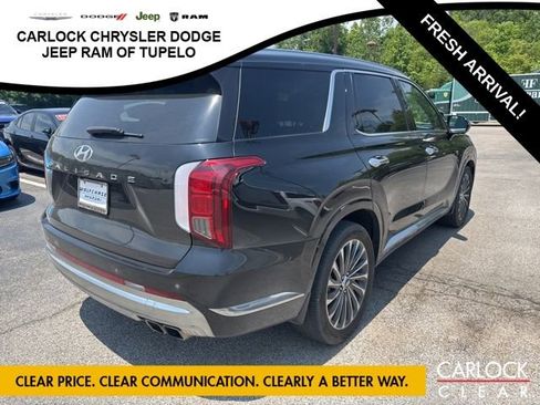 Used 2024 Hyundai Palisade Calligraphy FWD image 6