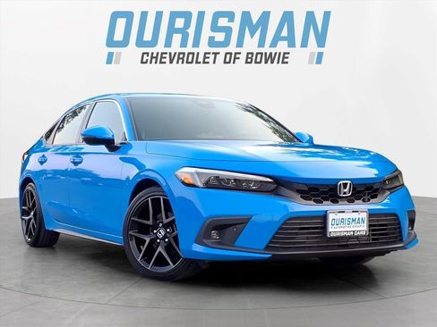 Used 2024 Honda Civic Sport Touring image 1