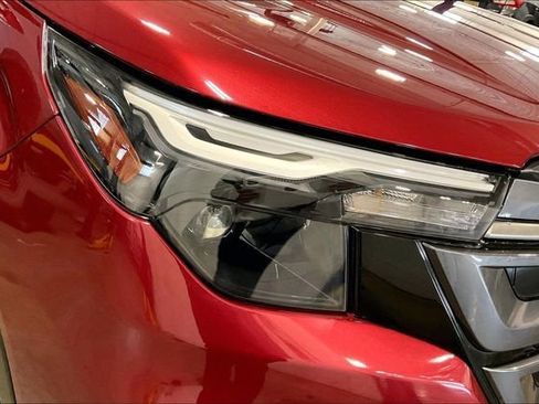 Used 2025 Subaru Forester Premium image 28