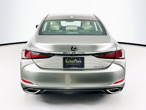 Used 2021 Lexus ES 350 w/ Premium Package FWD image 7