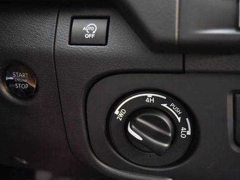 New 2026 Nissan Frontier SV image 20