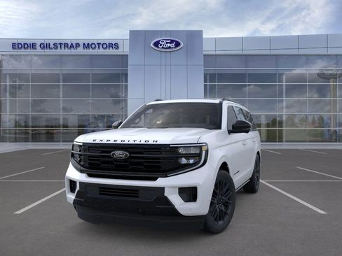 New 2025 Ford Expedition Platinum w/ Stealth Performance Package image 2