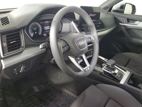Used 2024 Audi Q5 e Premium Plus AWD/4WD image 25
