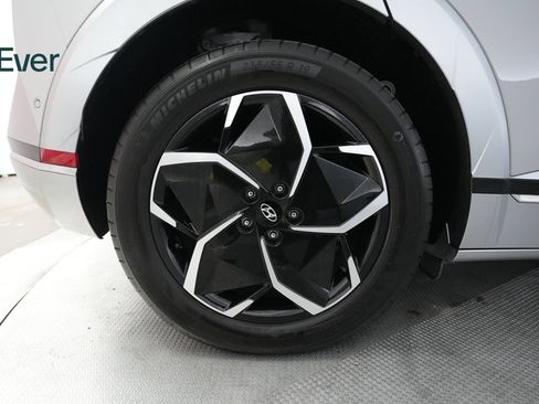 Used 2024 Hyundai Ioniq 5 Limited RWD image 21