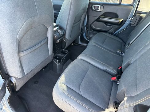 Used 2024 Jeep Wrangler Sahara image 18