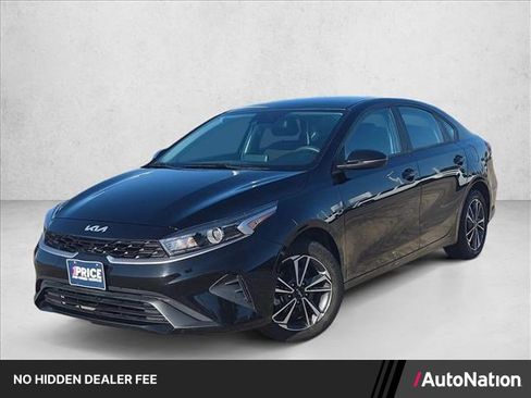 Used 2024 Kia Forte LXS w/ LXS Technology Package FWD image 1