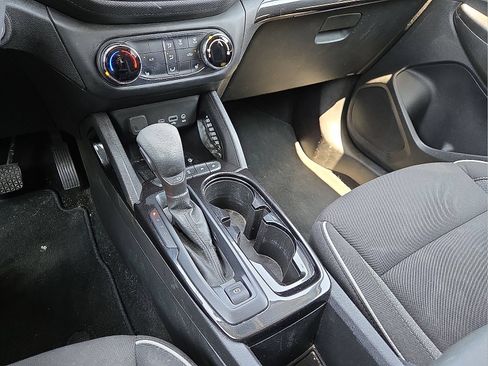 Used 2023 Chevrolet TrailBlazer LT FWD image 25
