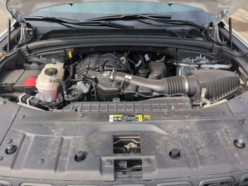 Used 2025 Jeep Grand Cherokee L Laredo image 31