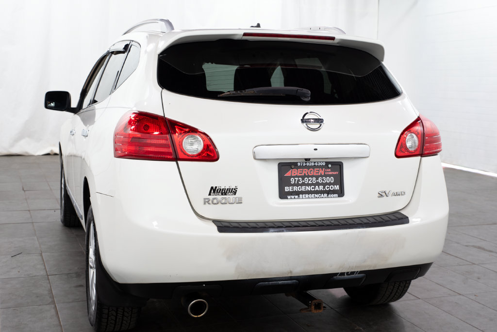 Used 2012 Nissan Rogue SV AWD/4WD image 8