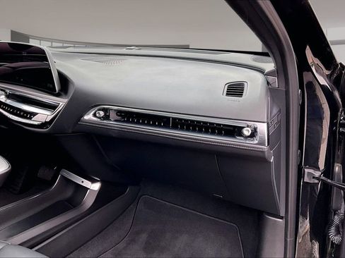 Used 2024 Cadillac Lyriq Tech AWD/4WD image 16