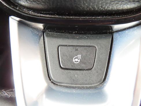 Used 2025 Honda Pilot Touring image 24