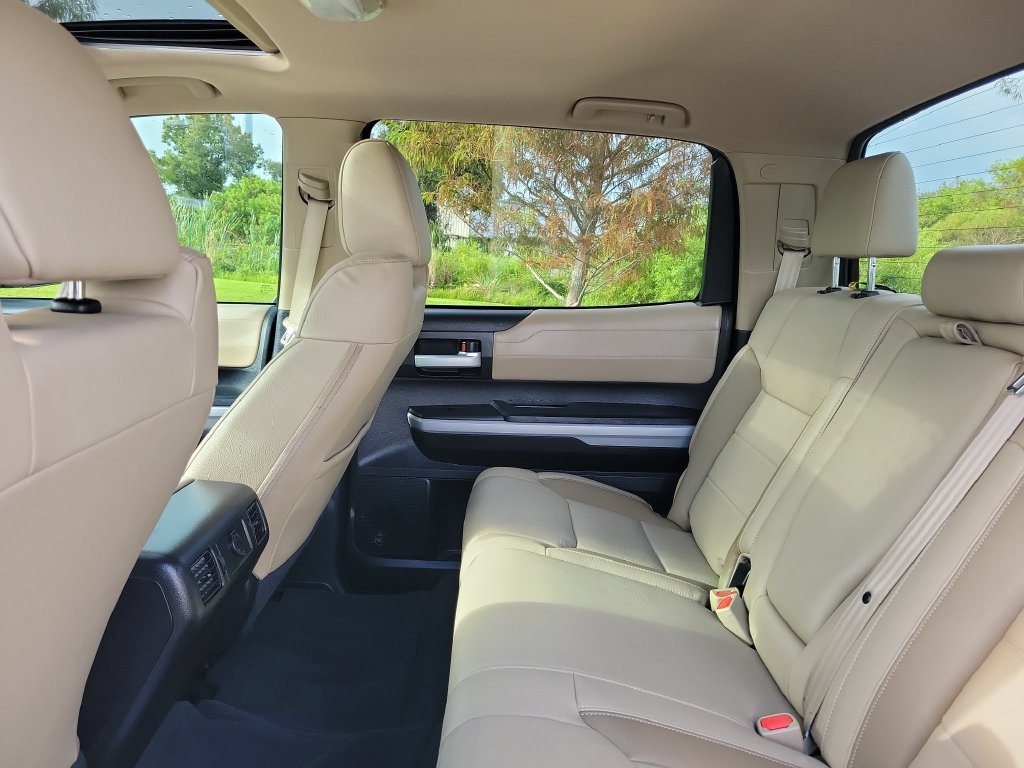 Used 2021 Toyota Tundra Limited w/ Limited Premium Package AWD/4WD image 24