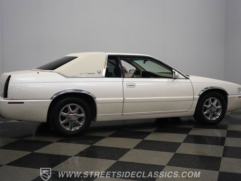 Used 2000 Cadillac Eldorado Touring image 16