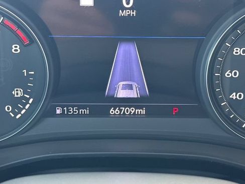 Used 2020 Cadillac XT6 Premium Luxury FWD image 30