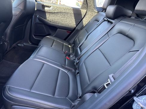 Certified 2022 Ford Escape Titanium w/ Class II Trailer Tow Package image 11