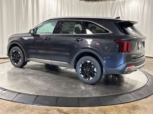New 2026 Kia Sorento S AWD/4WD image 7