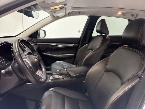 Used 2024 INFINITI QX50 Luxe image 12