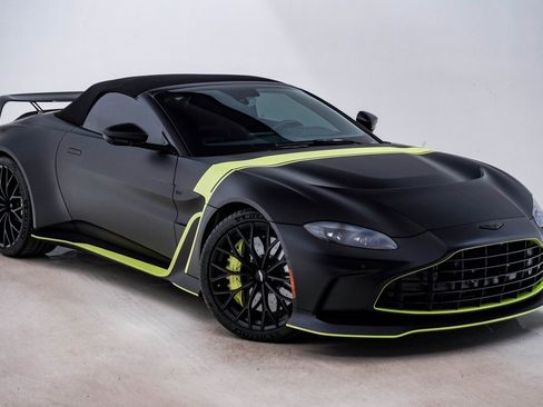 Used 2023 Aston Martin V12 Vantage V12 image 8
