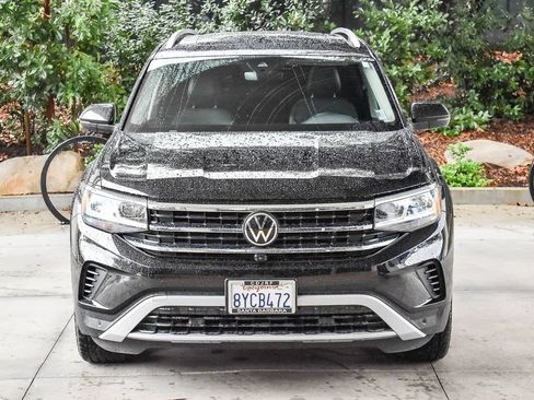 Used 2021 Volkswagen Atlas SEL Premium AWD/4WD image 2