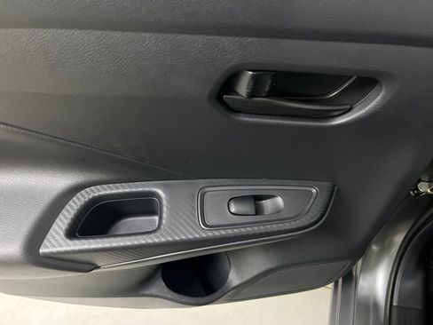 Used 2025 Nissan Versa S w/ S Plus Package image 51