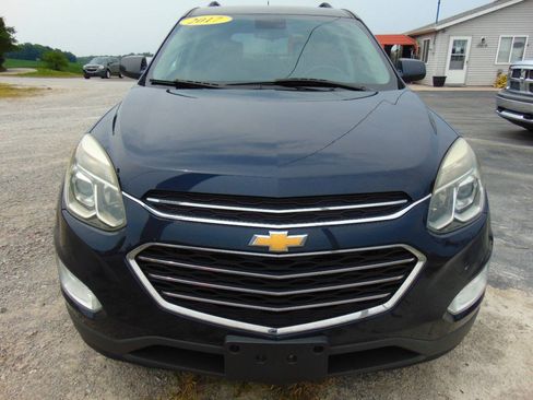 Used 2017 Chevrolet Equinox LT w/ Convenience Package FWD image 3